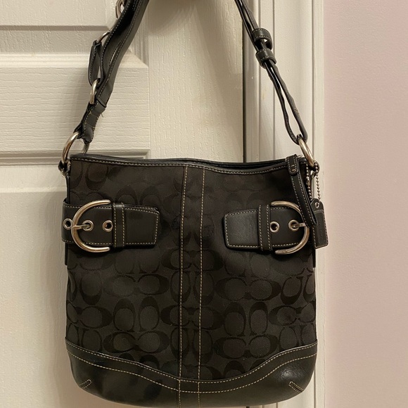 Coach purse - Picture 1 of 1